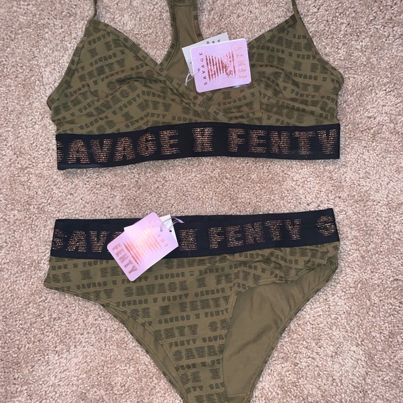 Rihanna underwear set-SOLD - Picture 4 of 8